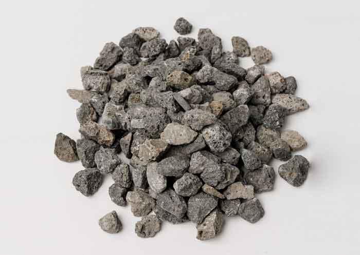 Щебень из доменного шлака фракции 5–20 мм оптом и в розницу Щебень из доменного шлака фракции 5–20 мм оптом и в розницу